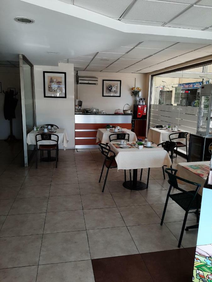 Hotel Nativo Y Cafeteria 3*
